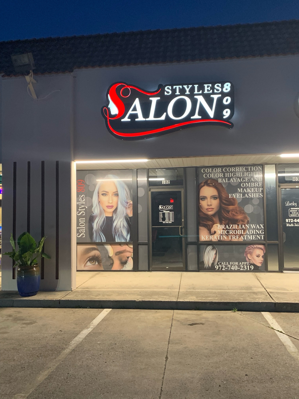 Salon Styles 809