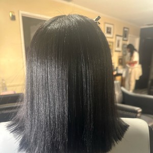 OC Hairstylist Pretty Strands