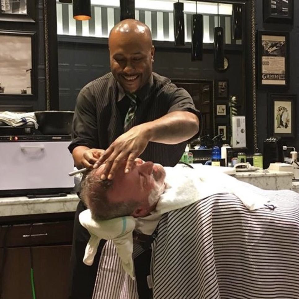 Exquisite Men’s Xperiences Barber & Shave Bar