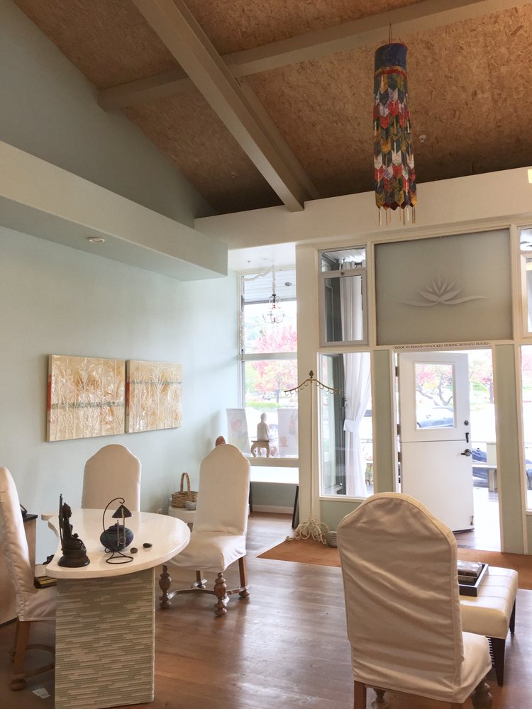 Tiburon Spa & Yoga