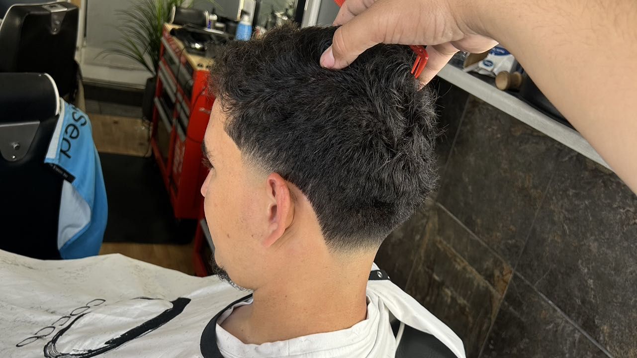 REALDEALCUTS__