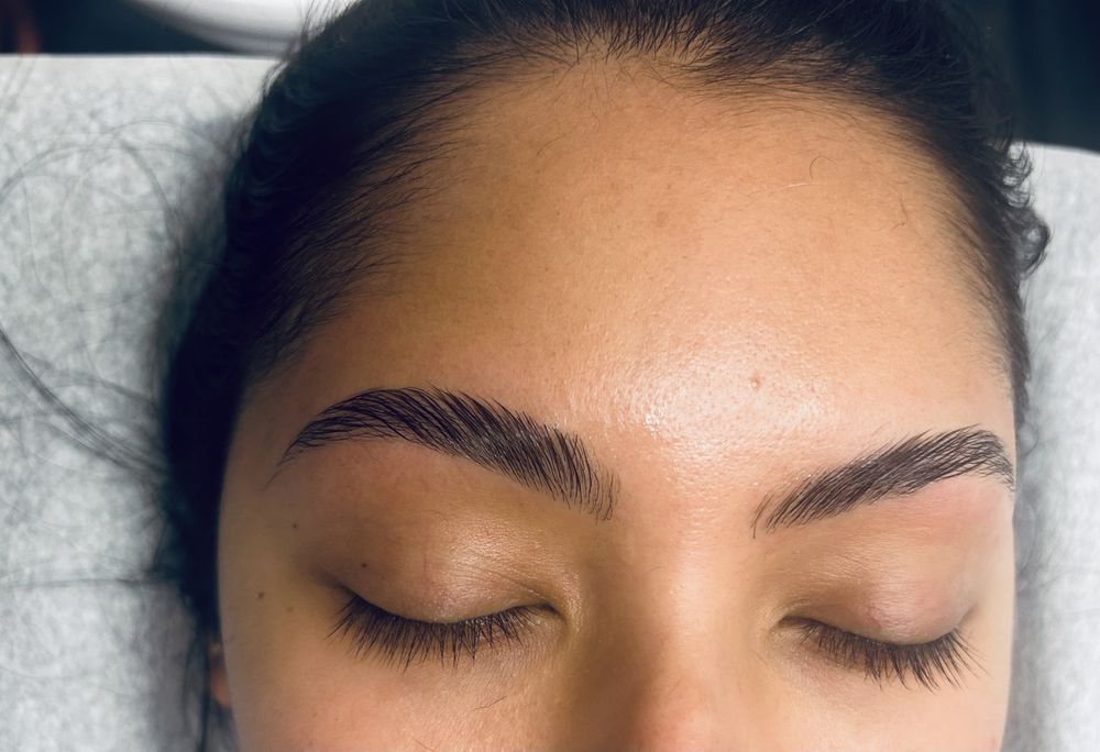 Sovan's Eyebrows Threading