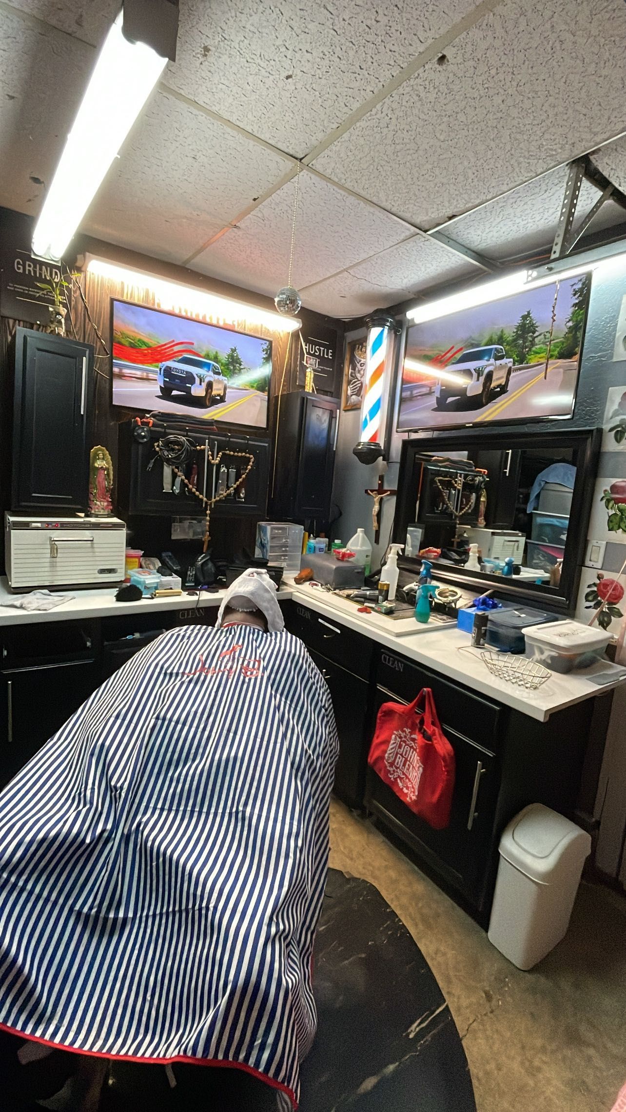 Feel Goods Barbershop